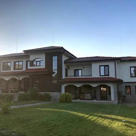 Villa Entheos *