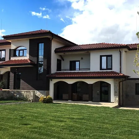 Villa Entheos