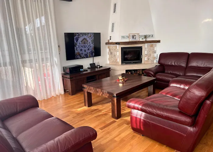 Villa Entheos Vŭrben